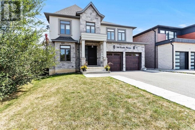Building Photo - 44 Leckie Ave