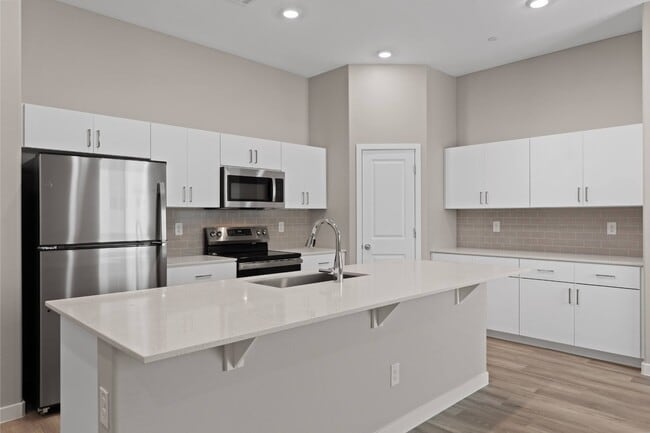 Building Photo - Corsica Villas at 20th Street