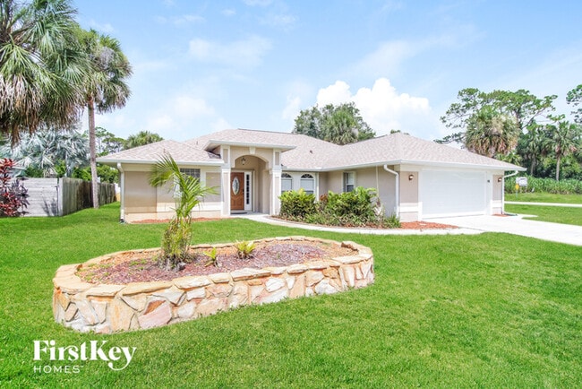 Building Photo - 901 Beryl Dr