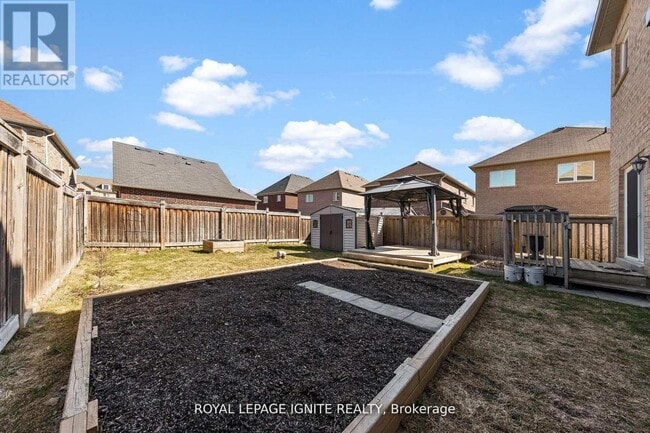 Building Photo - 134 Gardiner Dr
