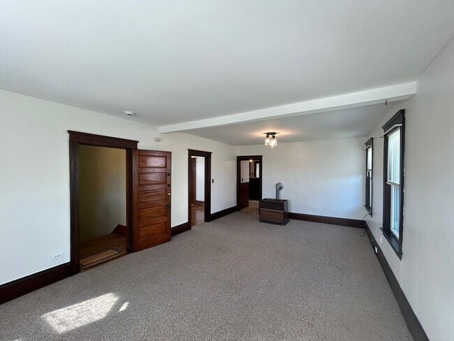 Foto del edificio - 31 Chrome St