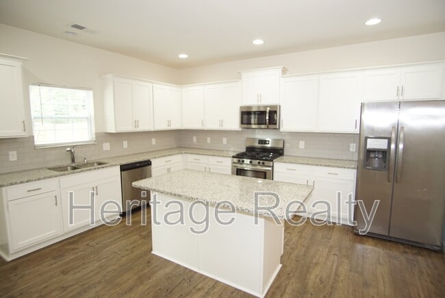 Foto del edificio - 1537 Sergeant Ln
