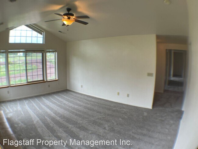Building Photo - 3 br, 2 bath House - 8985 N Silver Saddle ...