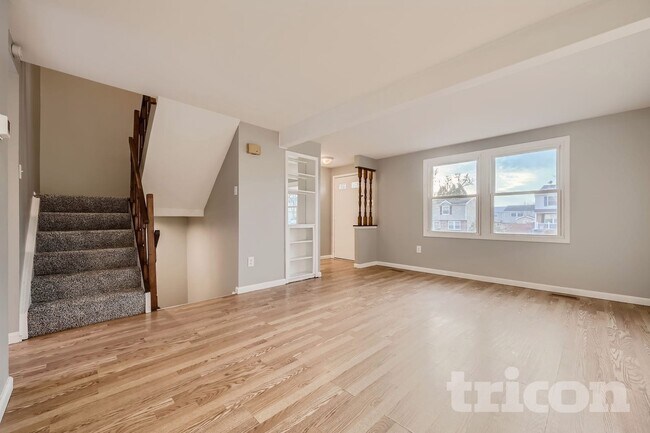 Foto del edificio - 12345 Bonfire Dr