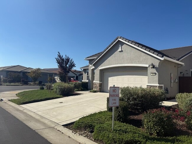 Foto del edificio - 7428 Bch Pne Wy