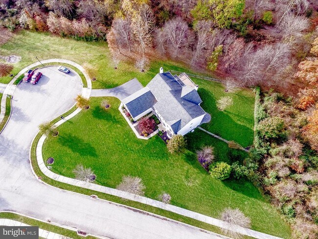 Building Photo - 420 Nattull Dr