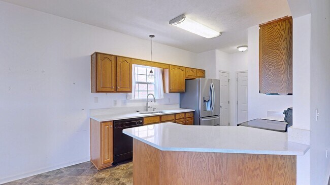 Building Photo - 7321 Sugarloaf Dr