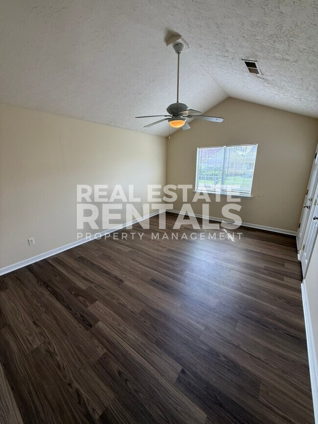 Building Photo - 108 Cole Ln