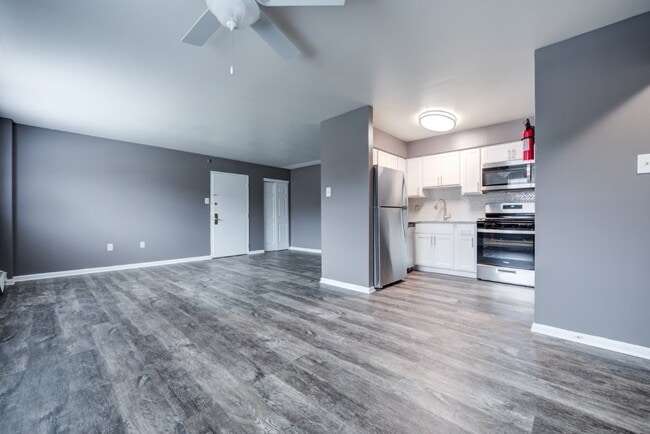 Foto del edificio - South Mountain Apartment Homes