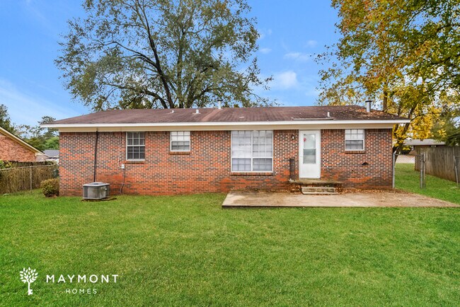 Foto del edificio - Charming 3 Bedroom in Prattville!