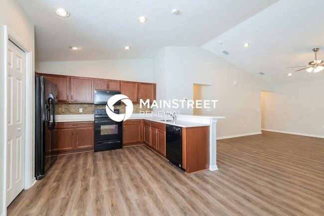 Foto del edificio - 4 Bedroom Pet-Friendly Home in MULBERRY, FL with Main Street Renewal