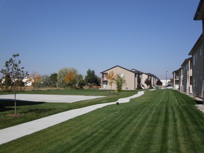 Foto del edificio - 1927 E Wilson Ln