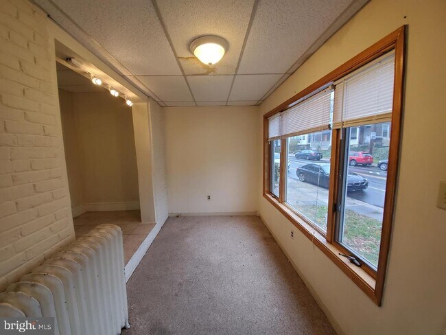 Foto del edificio - 5440 Ridge Ave