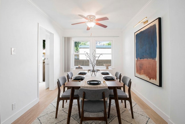 Building Photo - 5844.5 W 88th St