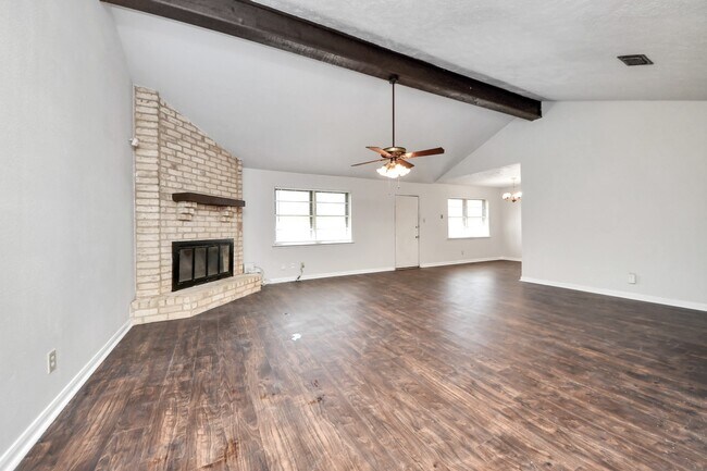 Foto del edificio - 14802 Scotter Dr