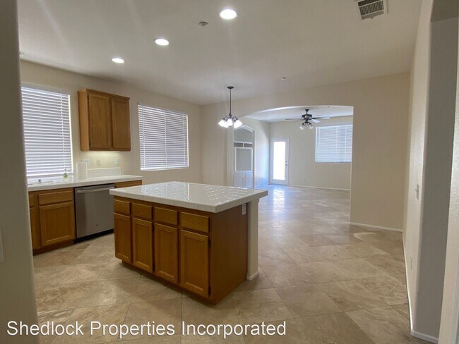 Building Photo - 3 br, 2 bath House - 6935 Tailwind Lane