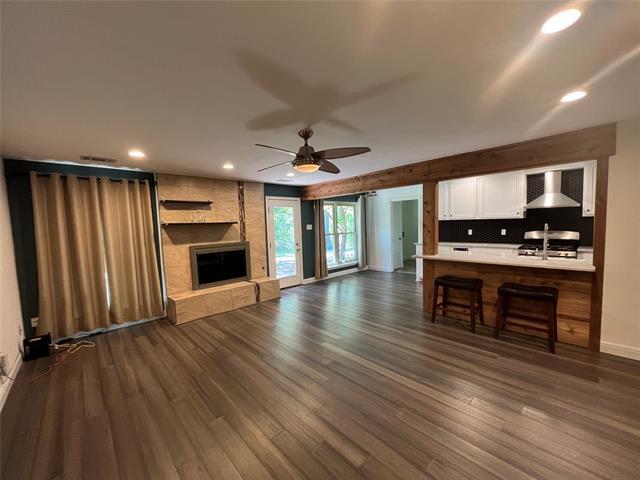 Building Photo - 618 Parkwood Cir