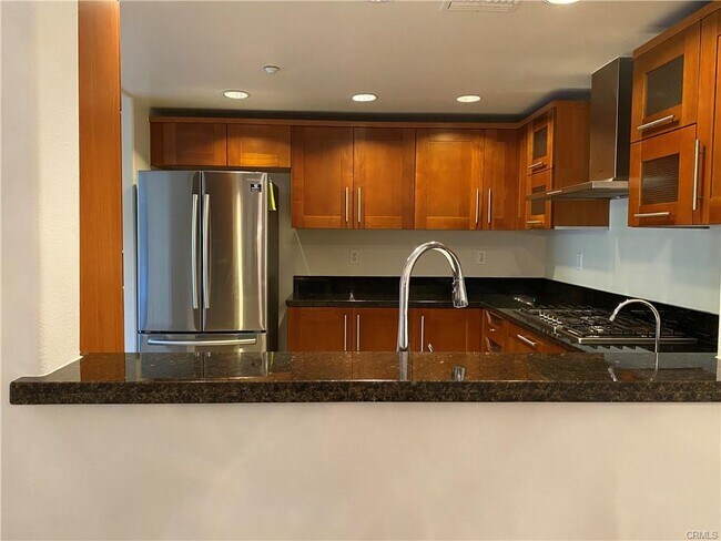 Building Photo - 107 N Swall Dr