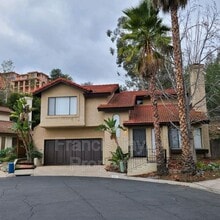 Building Photo - 1808 Apache Glen