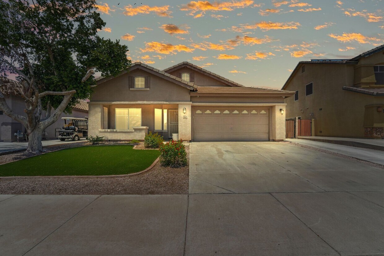 Primary Photo - Your Goodyear Retreat Awaits – Updated 4BR...