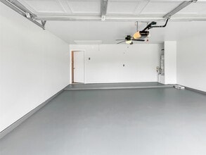 Building Photo - 9303 Daisy Cove Ln