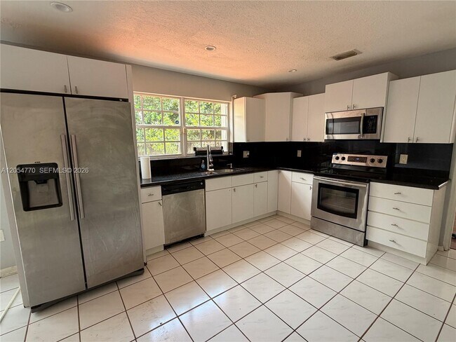 Foto del edificio - 14444 SW 92nd Terrace