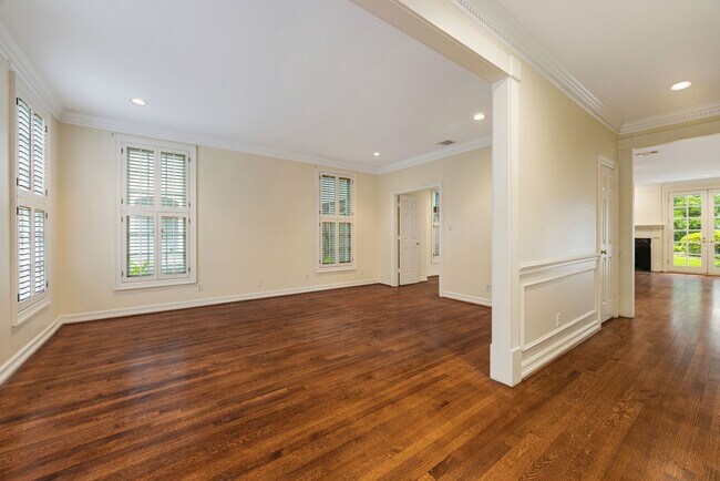 Foto del edificio - 3216 Rice Boulevard