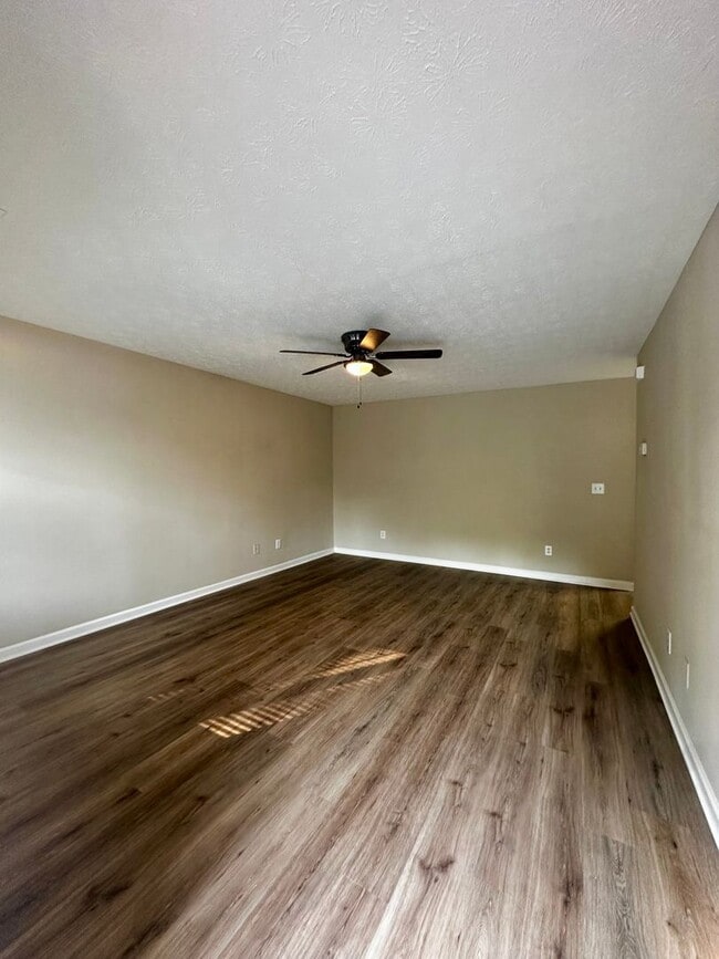 Building Photo - Multi-Family in Douglasville