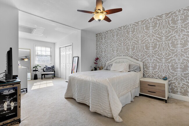 Foto del edificio - 908 Farragut St NW