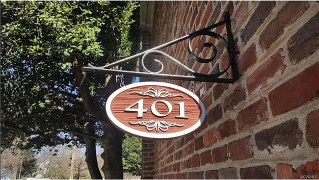 Foto del edificio - 401 N Hamilton St