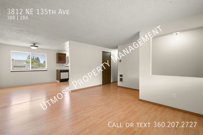 Building Photo - 3812 NE 135th Ave