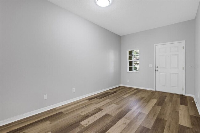 Building Photo - 9306 River Rock Ln