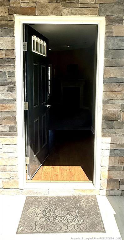 Foto del edificio - 1820 Shady Knoll Ln