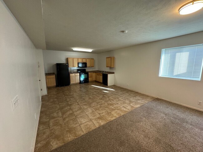 Kitchen - 7444 N 16th St