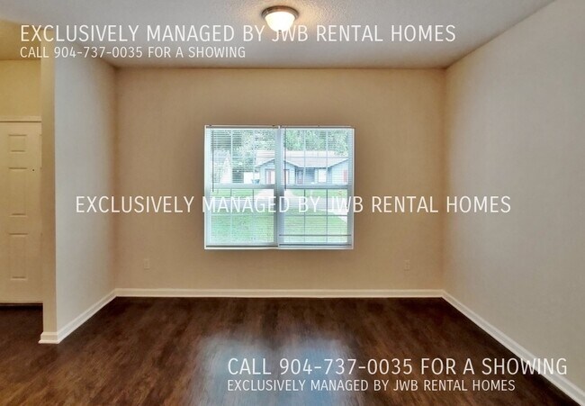 Building Photo - 10940 Naples Ct N