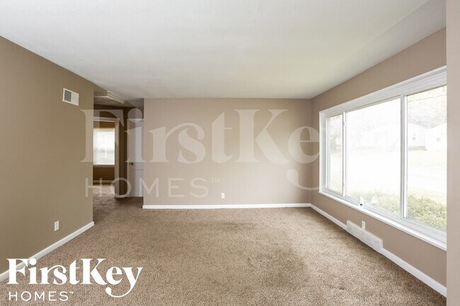 Building Photo - 1290 Washington St