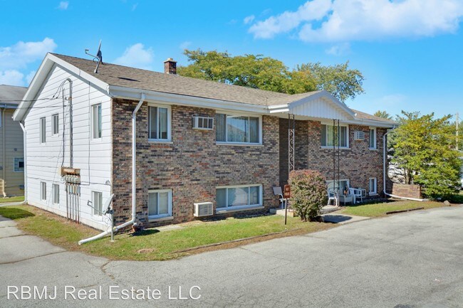 Building Photo - 2848 101st Pl