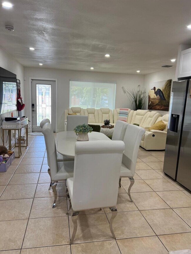 Foto del edificio - 4711 SW 42nd Terrace