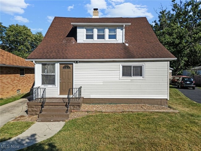 Building Photo - 4571 W 157th St