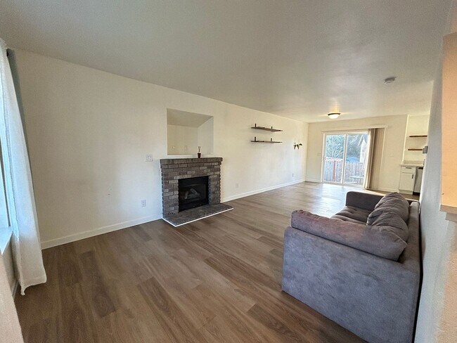 Foto del edificio - 17404 44th Ave E