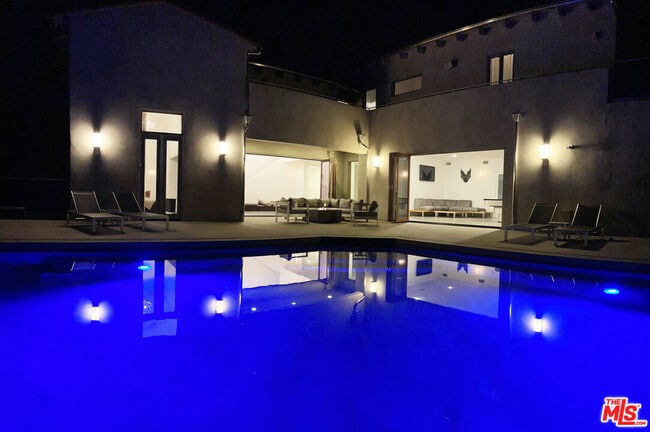 Foto del edificio - 29282 Circle Dr