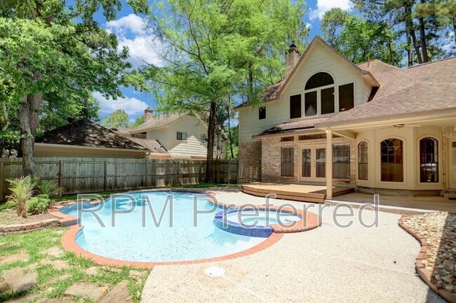 Foto del edificio - 127 Rush Haven Dr