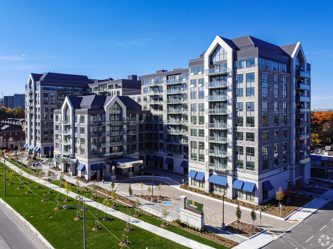 Building Photo - Parkland on Eglinton West