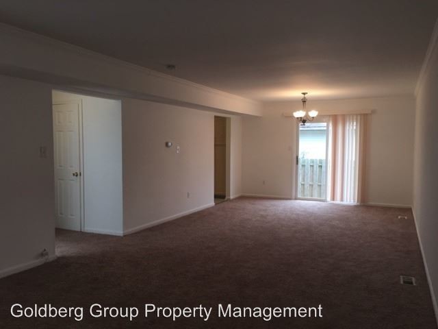 Building Photo - 4 br, 2.5 bath House - 78 Nina Court #208