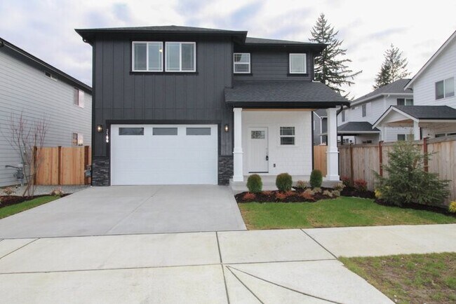 Foto del edificio - BRAND NEW HOME WITH ALL THE UPGRADES 4bed 2.5bath 2326sf 2 Car Garage