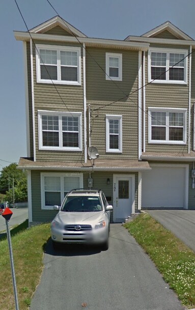 Primary Photo - 78 Aldershot St