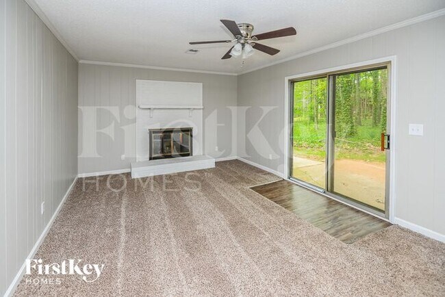 Foto del edificio - 4826 Carving Tree Dr