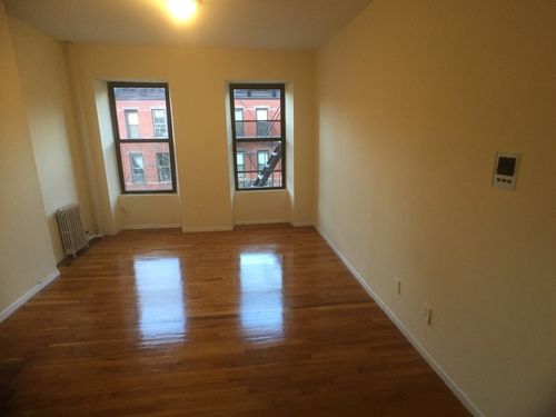 Primary Photo - 528 W 48th St