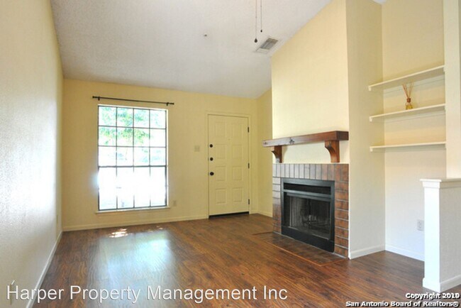 Building Photo - 2 br, 1 bath House - 8511 Stonebridge