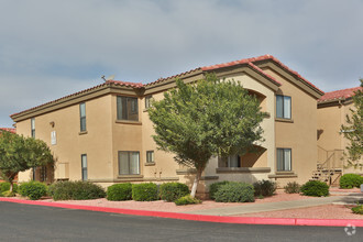 The Colony Apartments photo'